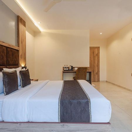 Hotel Silver Park Βομβάη Εξωτερικό φωτογραφία
