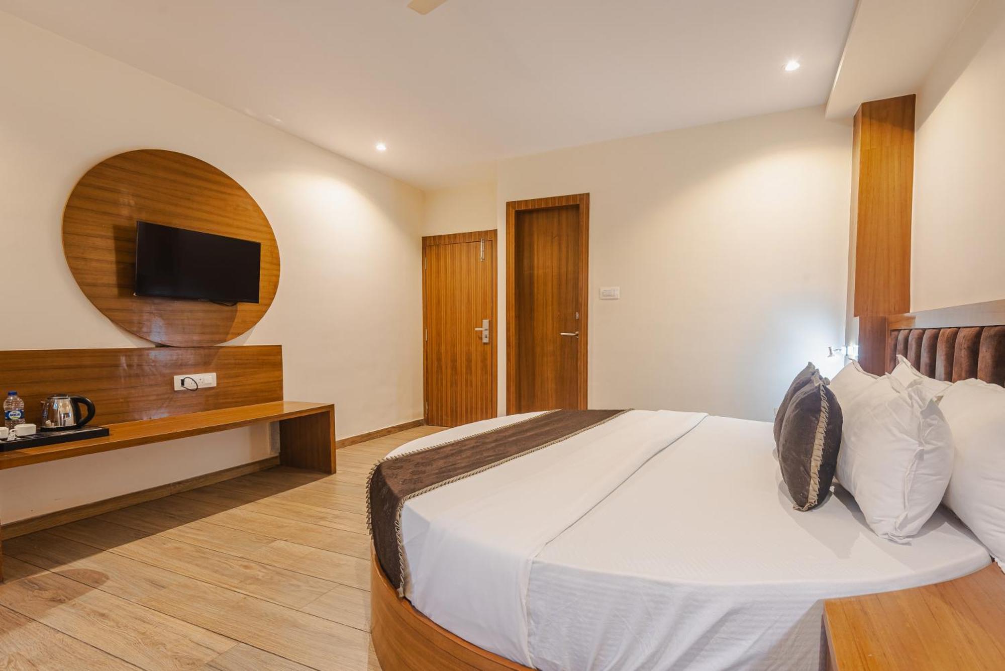 Hotel Silver Park Βομβάη Εξωτερικό φωτογραφία