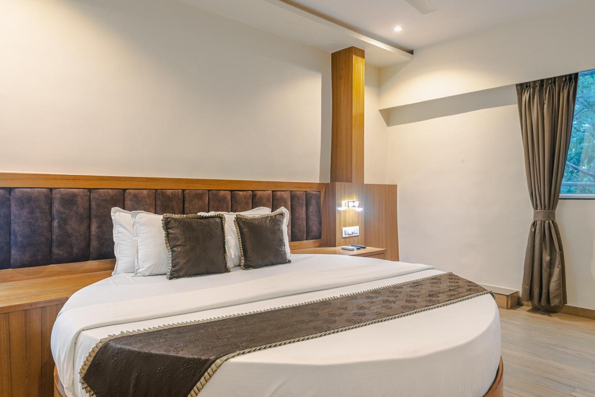 Hotel Silver Park Βομβάη Εξωτερικό φωτογραφία