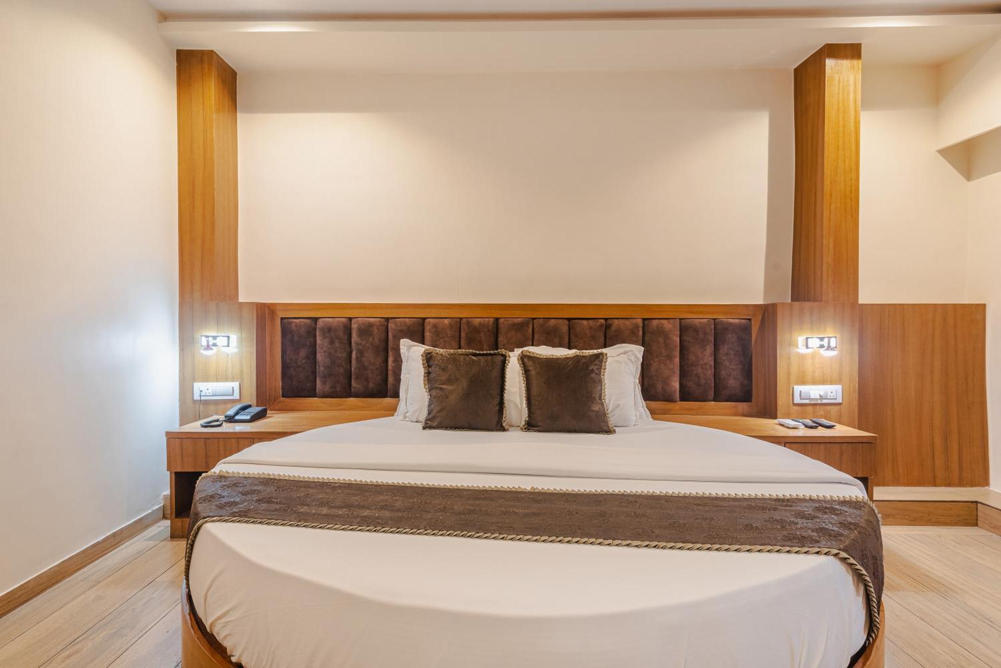 Hotel Silver Park Βομβάη Εξωτερικό φωτογραφία