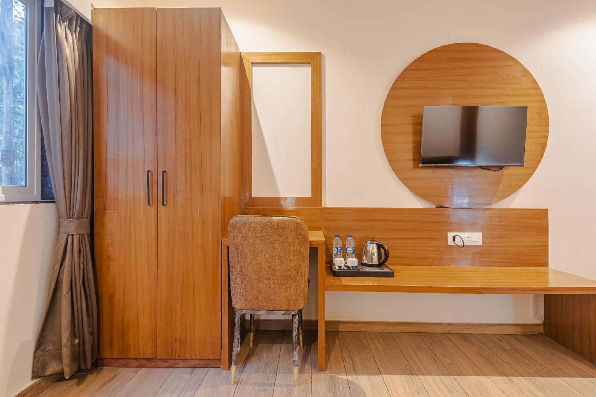 Hotel Silver Park Βομβάη Εξωτερικό φωτογραφία